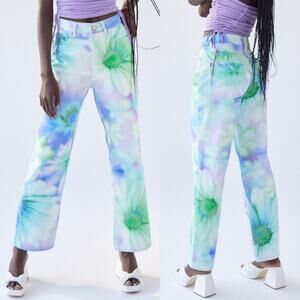 Urban Outfitters High Waisted Cowboy Jeans size 26 Floral BDG